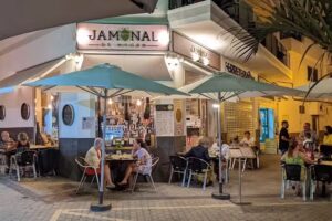 Restaurante Jamonal de Mog&aacute;n