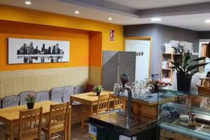 Restaurante Japon&eacute;s &ndash; FAI SUSHI