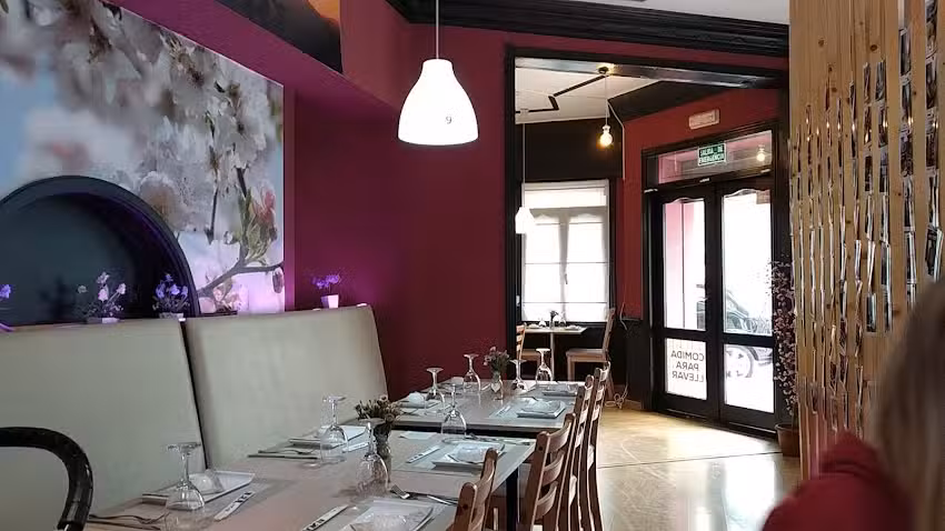 Restaurante Japon&eacute;s Yuzumi