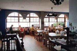 Restaurante La Almena de San Miguel