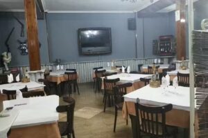 Restaurante La caba&ntilde;a