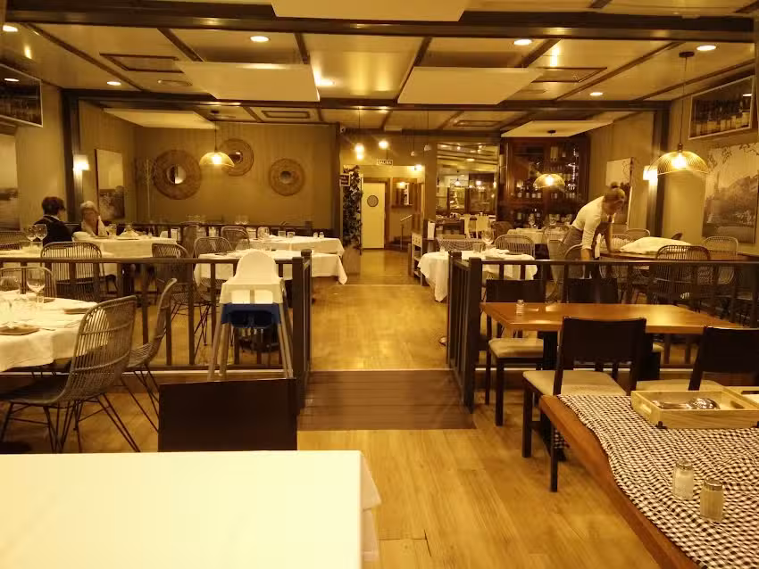 Restaurante La Ca&ntilde;&iacute;a