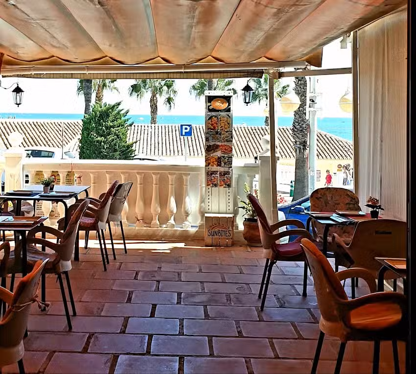 Restaurante La Costa Playa