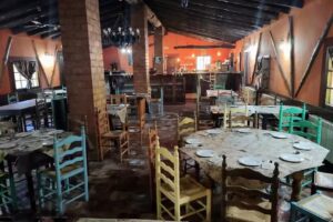 Restaurante La Dehesa Ri&oacute;par