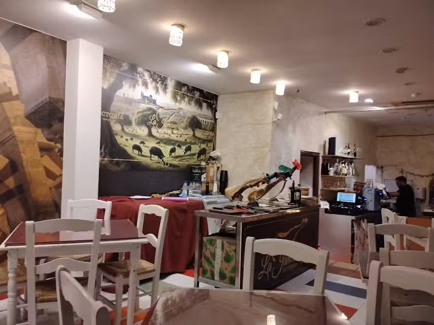Restaurante la jamoner&iacute;a de C&oacute;rdoba Efrain