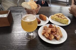 Restaurante LA LO LA