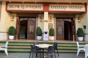 Restaurante La Manzana de Ad&aacute;n