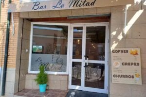 Restaurante la Mitad