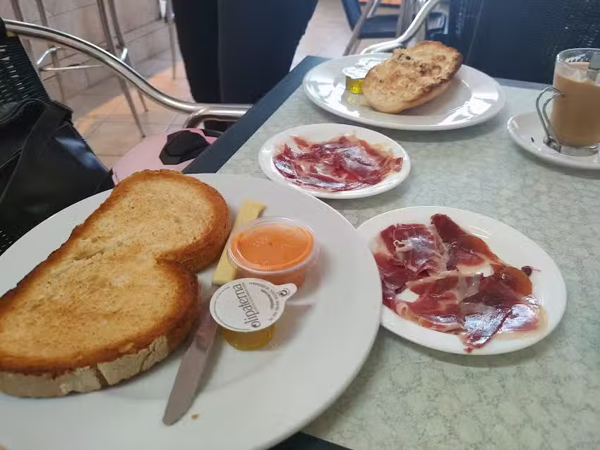 Restaurante La Piscina