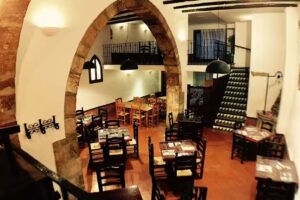 Restaurante La Pla&ccedil;a 7