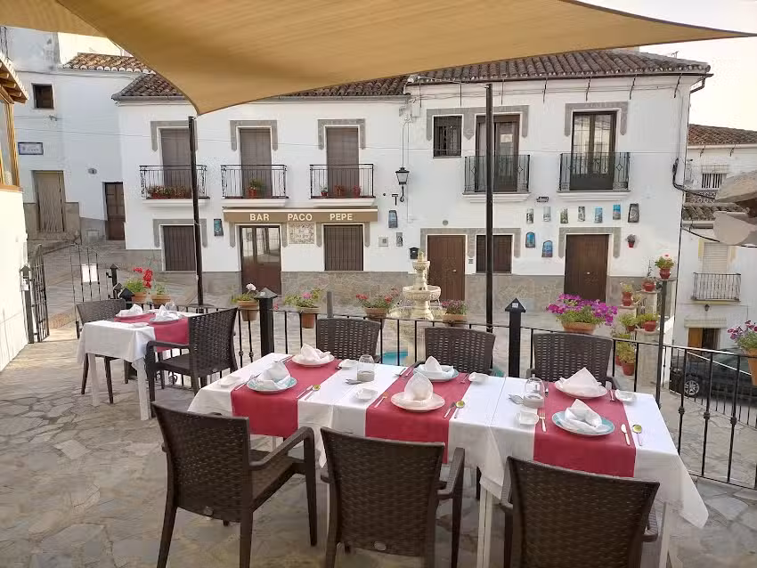Restaurante La Ra&iacute;z