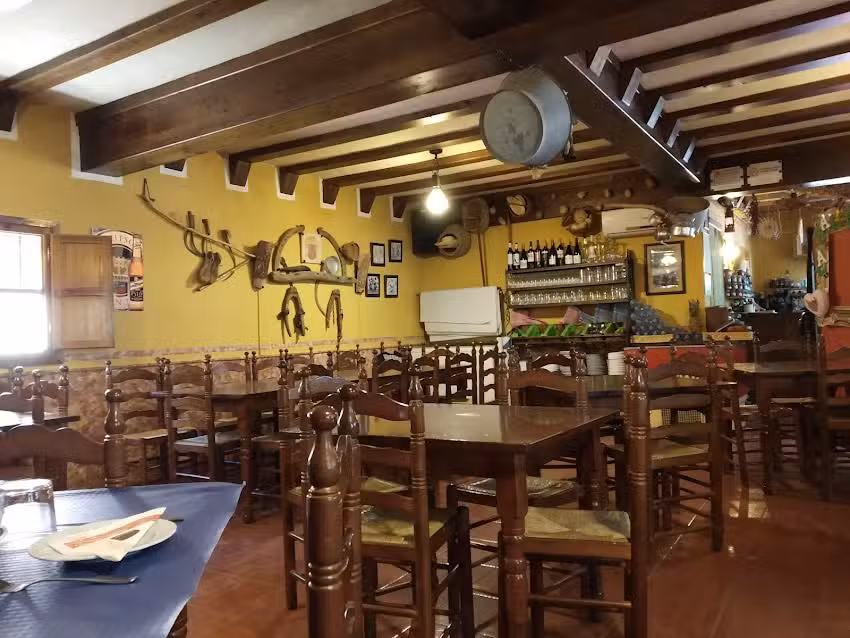 RESTAURANTE LA SAL DEL ROMER