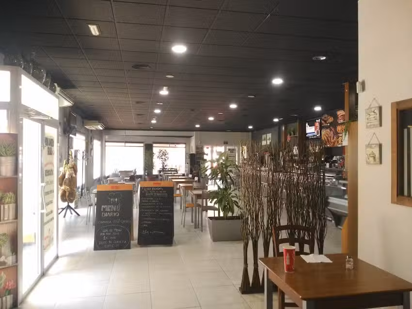 Restaurante la U