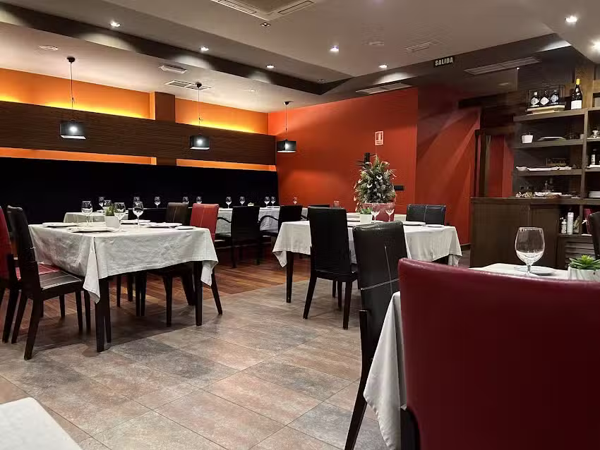 Restaurante LarOs P&iacute;os