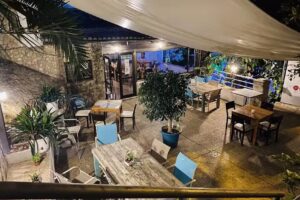 Restaurante Las Cuevas de G&eacute;nova