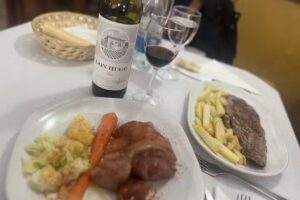 Restaurante Las M&eacute;nsulas