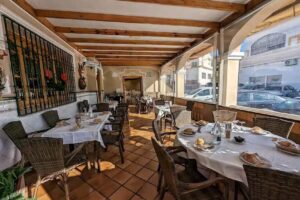 Restaurante Las Navas &ndash; Eventos en Puerto de la Torre | Grupo La Revuelo