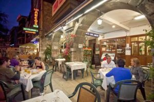 Restaurante Los Arcos