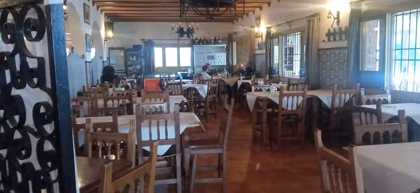Restaurante Los Arcos de G&aacute;lvez