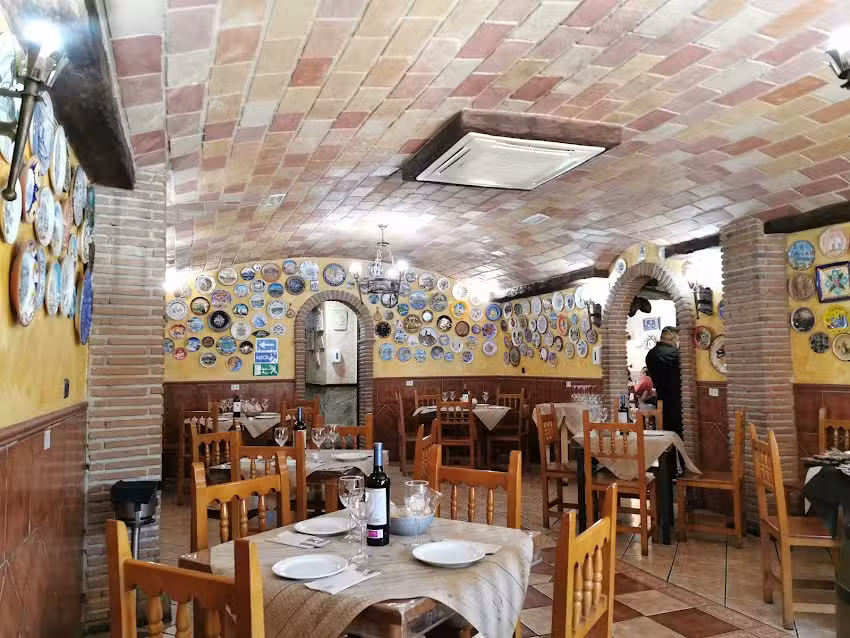 Restaurante Los Curros Ciudad Jard&iacute;n