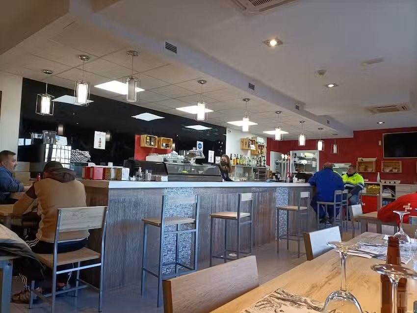 Restaurante Los Hoyales