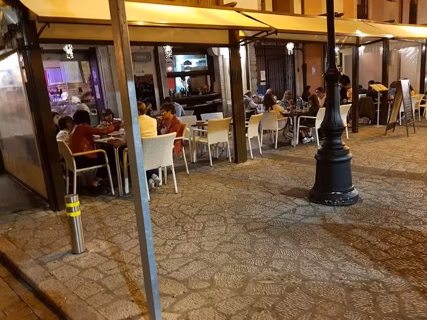 Restaurante &laquo;Los Italianos&raquo; Llanes