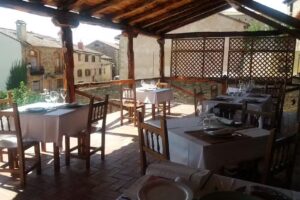 Restaurante Los Naranjos. Arrocería. Restaurante mediterráneo.