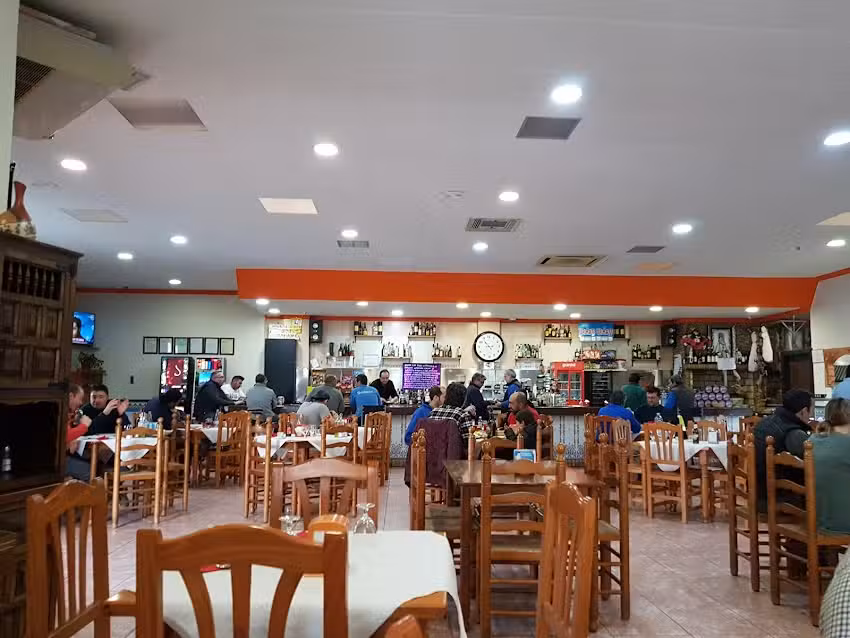 Restaurante Los Pines SL