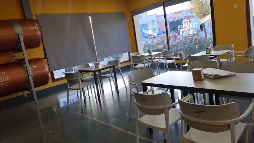 Restaurante &ldquo;Los Tanques de Iniesta&rdquo;