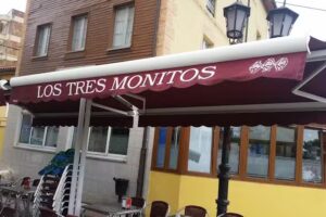 Restaurante los Tres Monitos