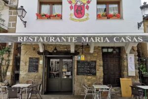 Restaurante Mar&iacute;a Ca&ntilde;as