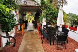 Restaurante Melit&oacute;n Jard&iacute;n