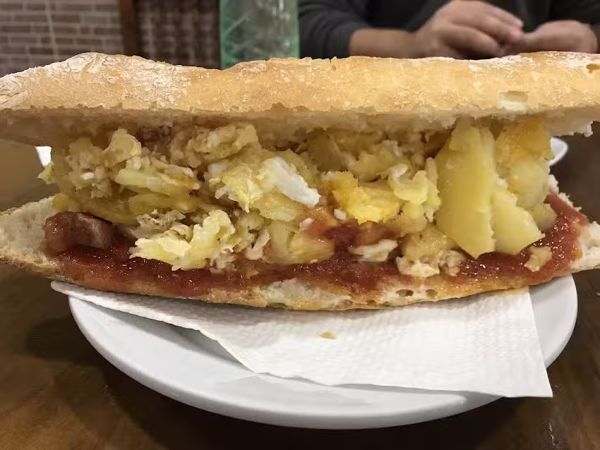 Restaurante Mes&oacute;n Andaluz