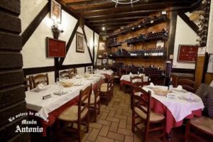 Restaurante Mes&oacute;n Antonio