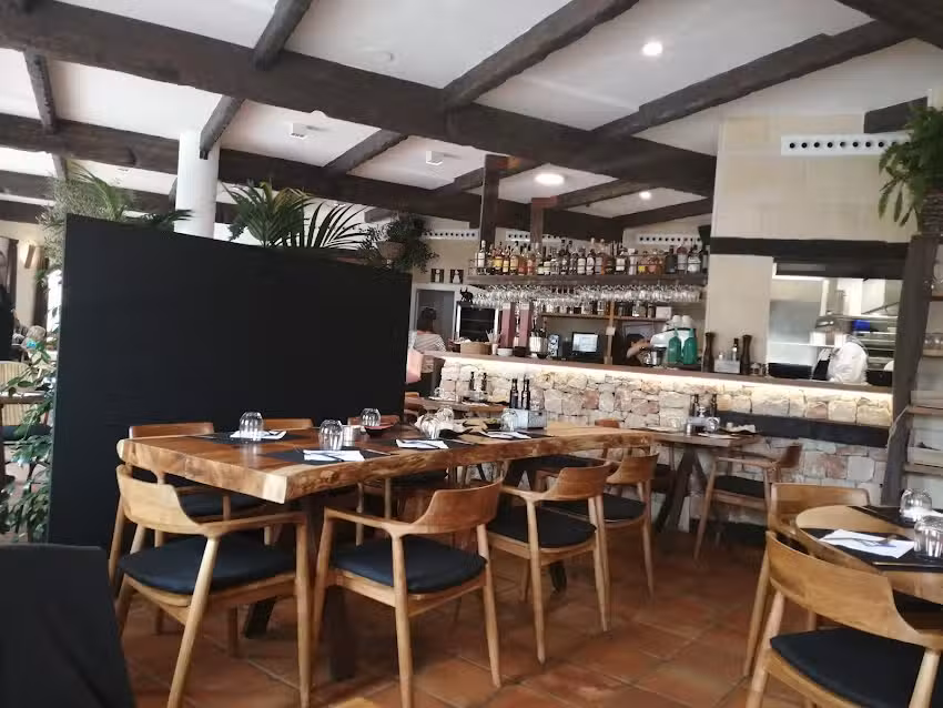 Restaurante Mes&oacute;n Can Jaume