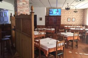 Restaurante Mes&oacute;n Casa Loren