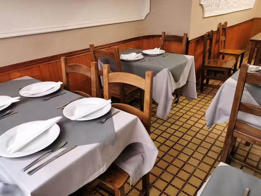 Restaurante Mes&oacute;n del Mar La Arisue&ntilde;a