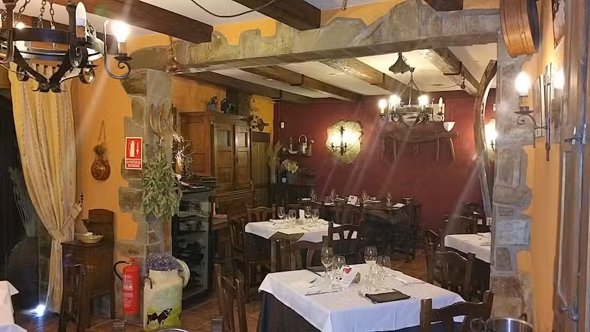 RESTAURANTE MESON EL YUGO