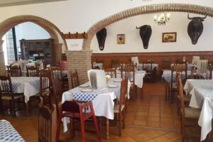 Restaurante Mes&oacute;n Navarro