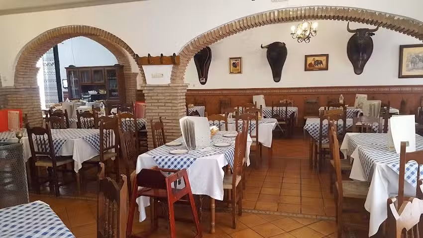 Restaurante Mes&oacute;n Navarro