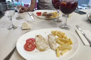 Restaurante Mes&oacute;n Oeste Bar