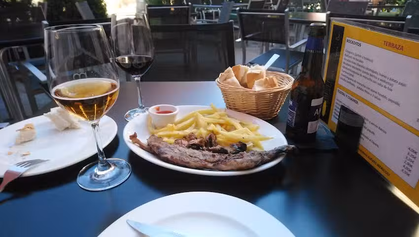 Restaurante Montell&eacute;n