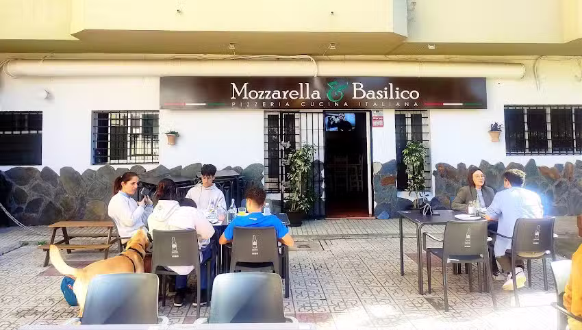 Restaurante Mozzarella e basilico