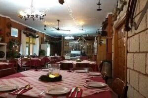 Restaurante-Museo El Sombrerito