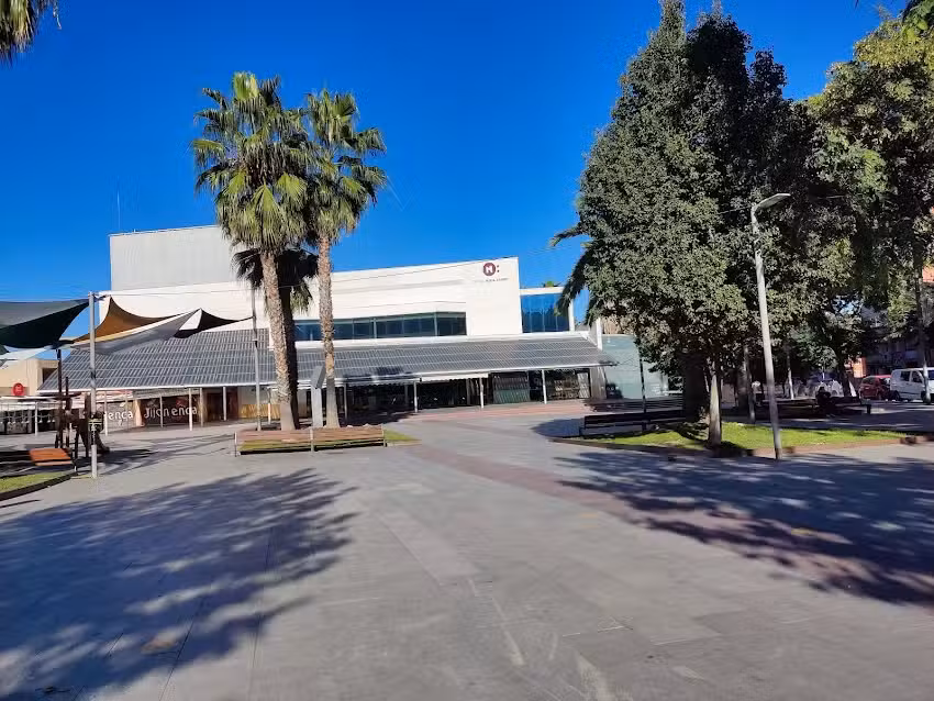 RESTAURANTE NADOR tanger sant andreu de la barca