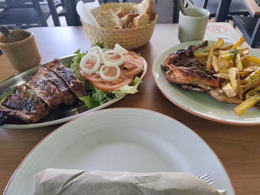 Restaurante O Lar das Artes