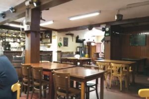 Restaurante-Parrilla La Vi&ntilde;a