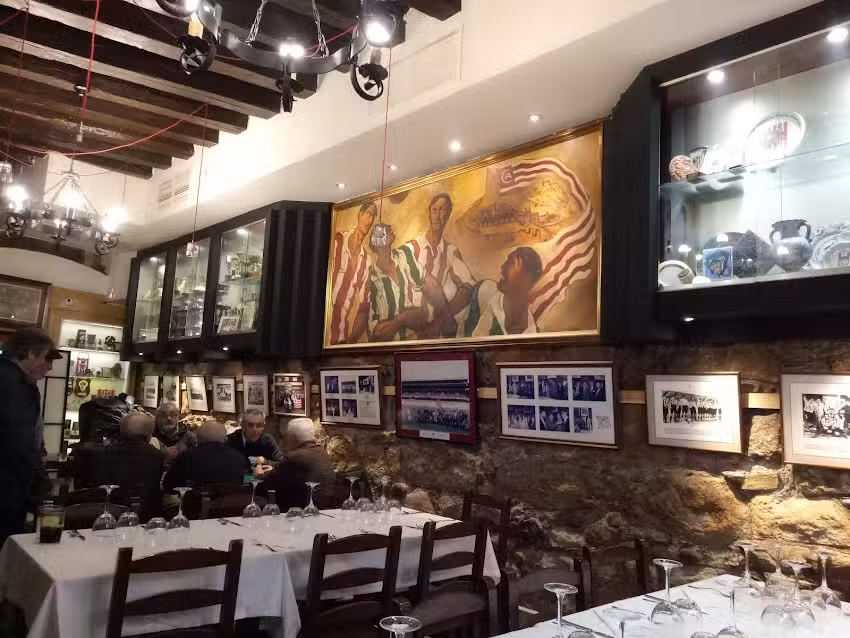 RESTAURANTE Pe&ntilde;a Athletic del Casco Viejo