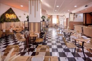 Restaurante Pe&ntilde;iscola Camping