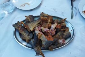 Restaurante pesca tu trucha y te la cocinamos